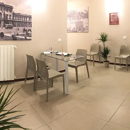 Viale San Pietro בית הארחה סאסארי